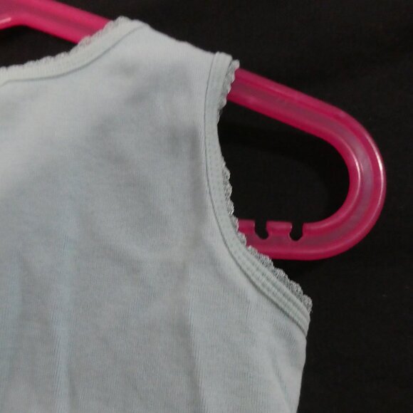 GYMBOREE | size 3 | Adorable Light Blue Sleeveless Top - Picture 11 of 13